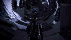 Mass Effect 3 : In der Schwerelosigkeit bahnen wir uns einen Weg ins Innere des Geth-Schlachtschiffs.